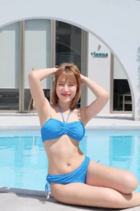 พลอย อรดา 04