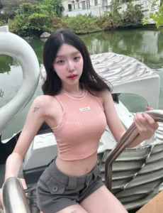 นีนี่ ชญาพัชร์ 08